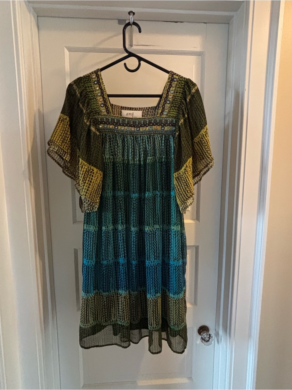 Women’s Square-Neck Flutter Sleeve Tunic in Teal and Olive